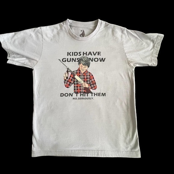 Smock Brand Tee  “Kids Have Guns Now,  Don’t Hit Them  No, Seriously” Size Large - Picture 1 of 10